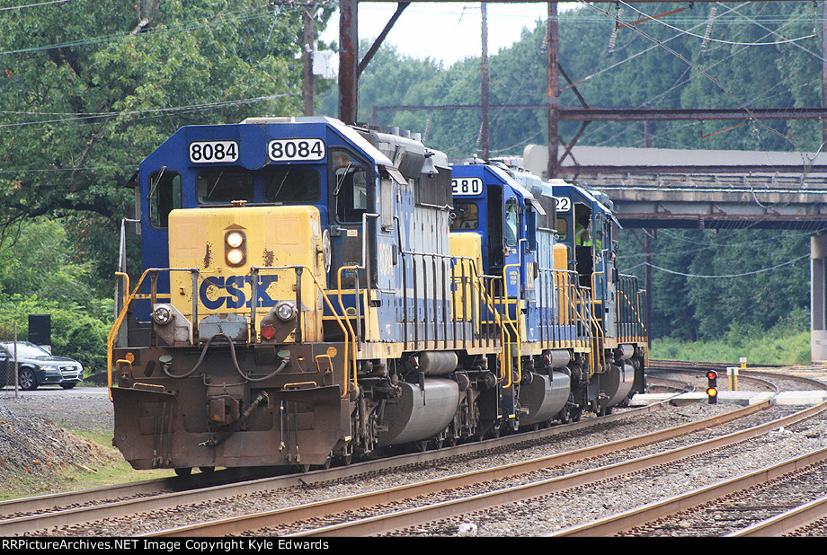 CSX SD40-2 #8084 on O033-14